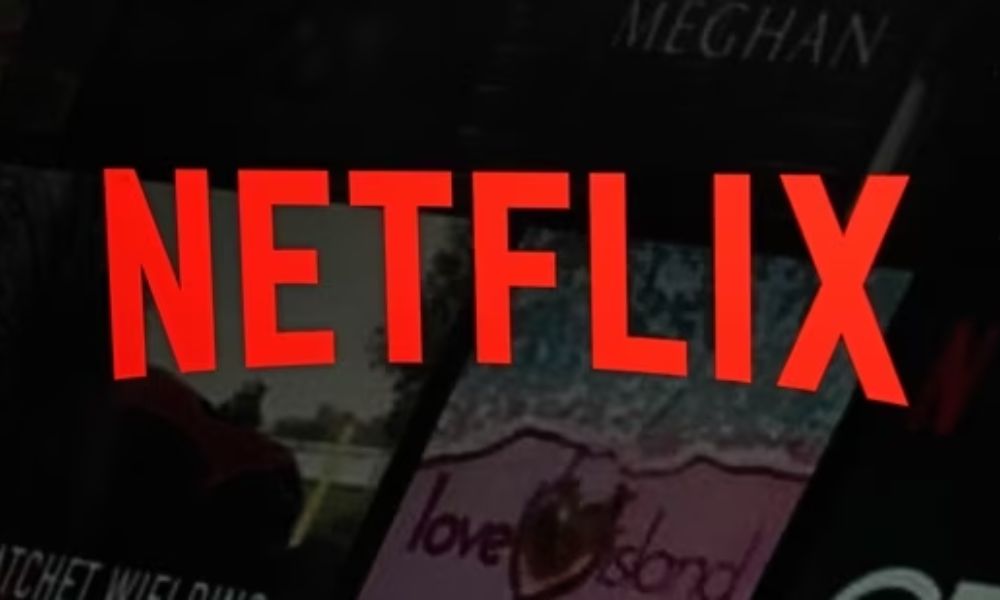 Netflix Ditches Basic Plans, Promotes Ad-Supported Option