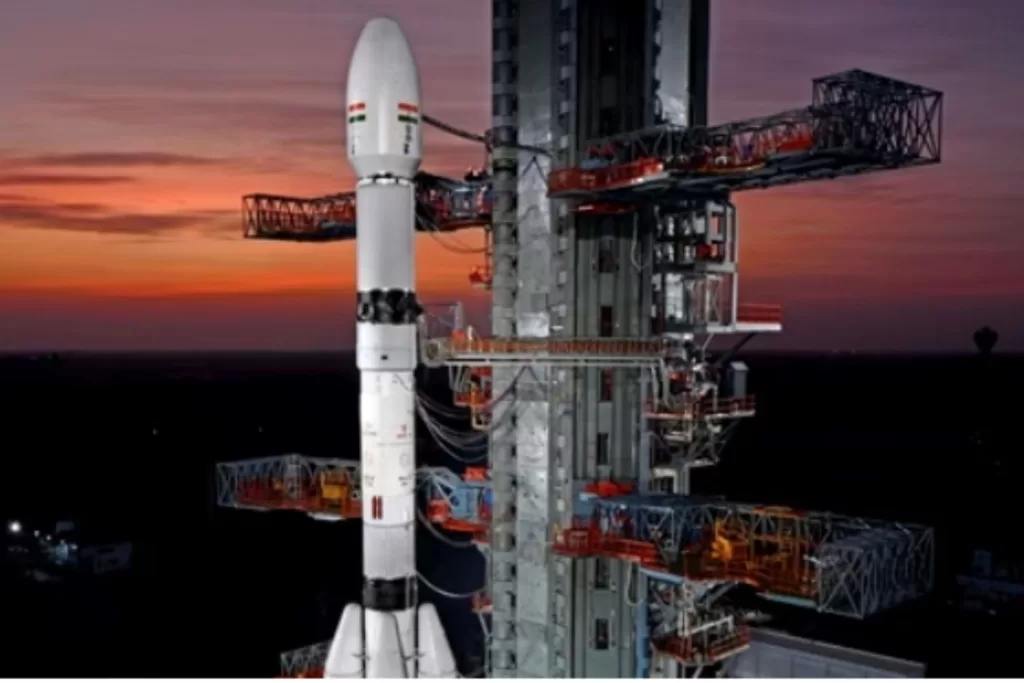 ISRO Launches GSLV-F14INSAT-3DS Triumph in Weather & Space (1)